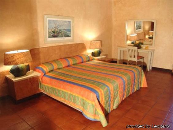 Hotel Soleil Pacifico Chulamar Oda fotoğraf